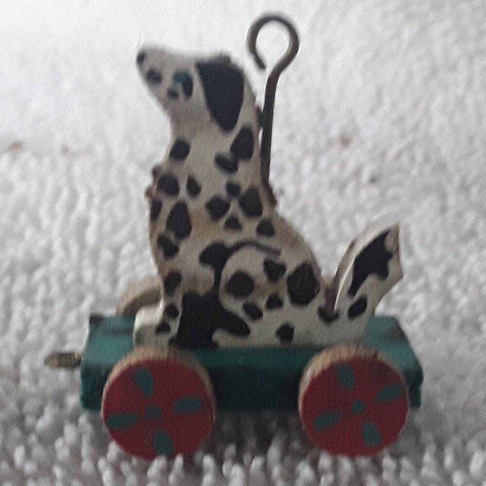 Hallmark Miniature Ornament- Puppy Cart, 1989 no box